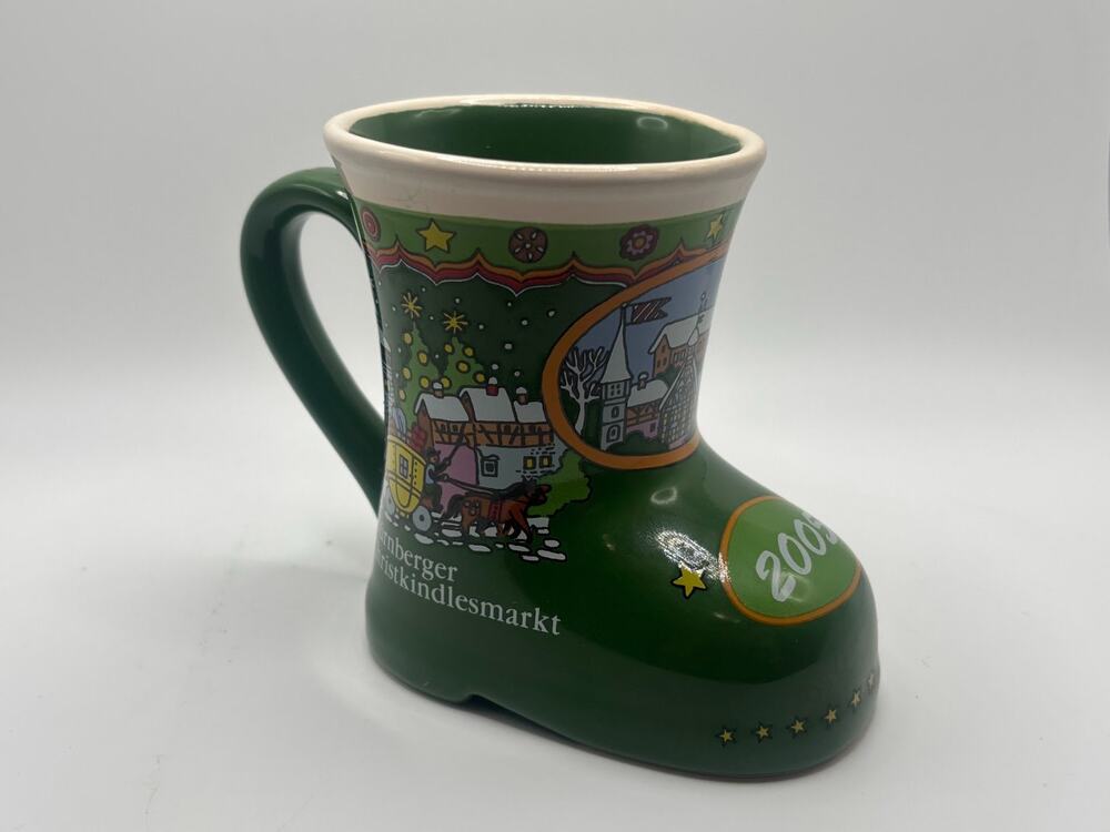 2005 Gluhweinstiefel Ceramic Holiday Green 3.75" Boot Souvenir Mug-Germany